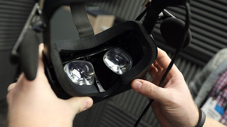Обзор очков виртуальной реальности Oculus Rift DK1: заявленные характеристики и впечатления