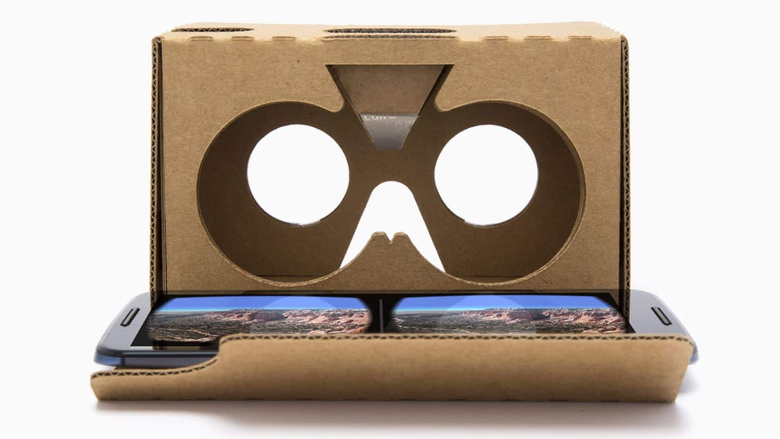 Картонные очки виртуальной реальности для телефона